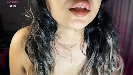 _neesha_414_ webcam model stream image