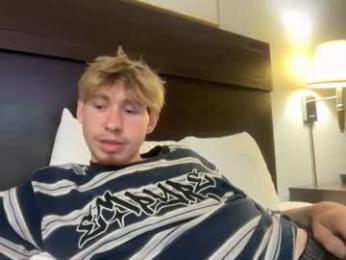 tyler_fox0 webcam chaturbate model stream image