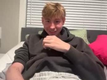tyler_fox0 webcam chaturbate model stream image