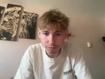 tyler_fox0 webcam model stream image