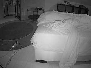 voyeurcam-julmodels-whitebed-6 webcam model stream image