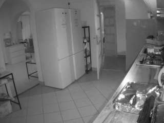 voyeurcam-julmodels-kitchen webcam model stream image