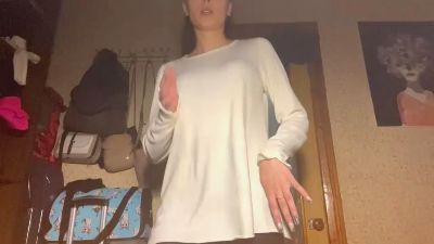 BreeWillmott webcam model stream image