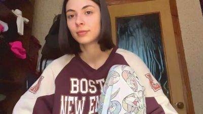 BreeWillmott webcam model stream image