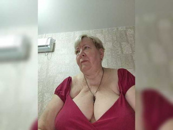 Alena61 webcam bongacams model stream image