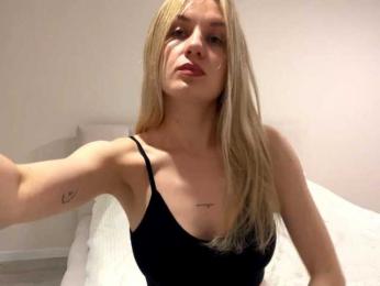 LinnEskeets webcam model stream image