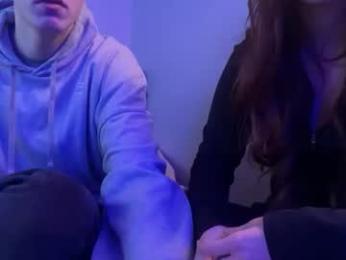 redheadandbigpeenar webcam model stream image