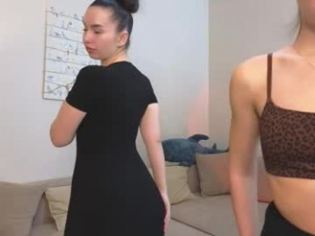 twin_cherry webcam model stream image