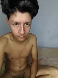 geroAguilar webcam stripchat model stream image