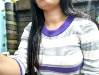 Dollmeenu webcam model stream image