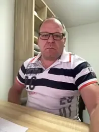 coupleLatinaLovers webcam model stream image