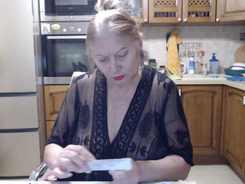 MonaMonako webcam model stream image