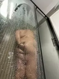 Erosbull webcam model stream image