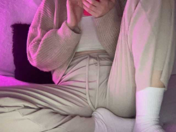 BestyBoobs webcam model stream image