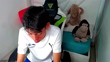 Liarr_ webcam model stream image