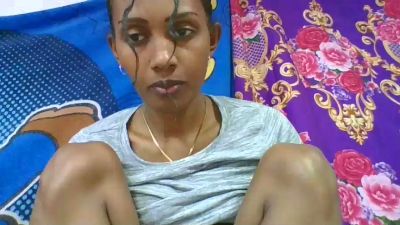 ninie22 webcam model stream image