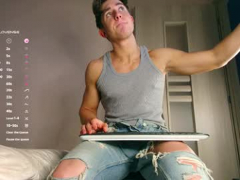 christianlevine_ webcam model stream image