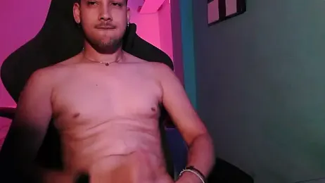 Abruptoinusual webcam model stream image