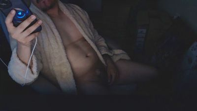 LeonJ92 webcam model stream image