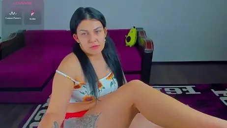 MiaKiittyy webcam model stream image