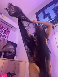 canela_10 webcam model stream image