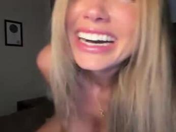 babeb77 webcam model stream image