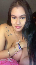 Nikkikittyx3 webcam model stream image