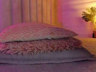 jules-rose webcam model stream image