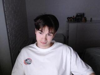 Mick Love webcam model stream image