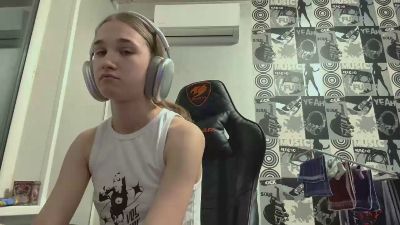 PamCoppess webcam cam4 model stream image