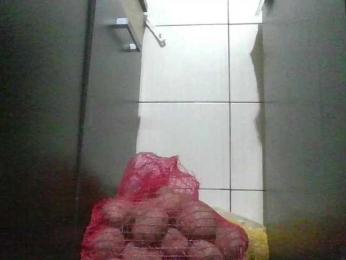 Irenne18 webcam model stream image