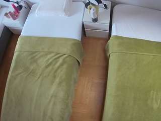 voyeurcam-julmodels-bed-5 webcam model stream image
