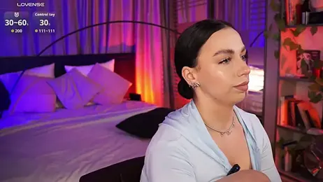 LunaNight webcam model stream image