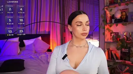 LunaNight webcam model stream image