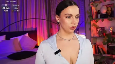 LunaNight webcam model stream image