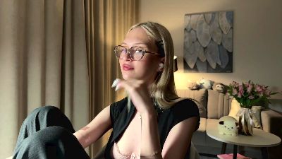 MariluGucwa webcam model stream image