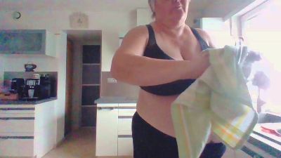 lunaria webcam model stream image
