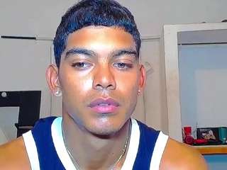 themykeone webcam camsoda model stream image