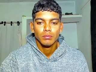 themykeone webcam camsoda model stream image