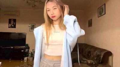 ShelleyCalarco webcam model stream image