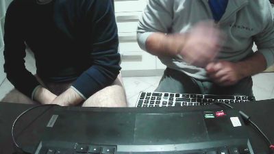 CuriousFriends1 webcam model stream image