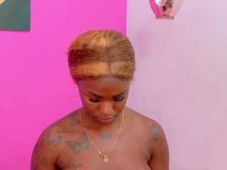 kinkyandsavage webcam model stream image