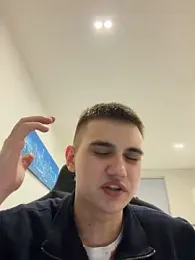 WARDEN_w webcam model stream image