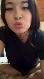 Kittty_1822 webcam model stream image