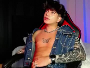 lylebennett_ webcam model stream image