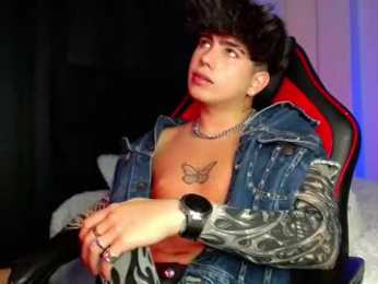 lylebennett_ webcam model stream image