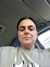 IsabelleCraft webcam model stream image