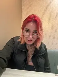 Mia-Fuchs webcam model stream image