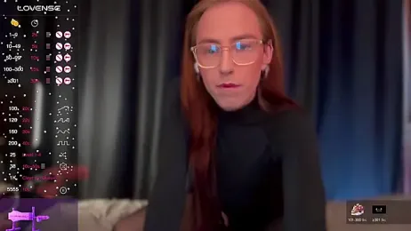 Avril_Pearly_ webcam model stream image