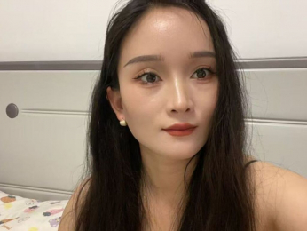 Yurix webcam model stream image